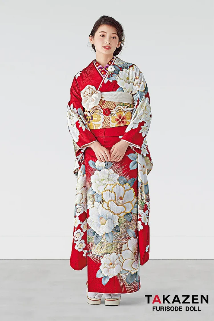 TAKAZEN東京表参道店Flagshipでレンタルできる大人っぽい椿柄の振袖紹介。赤色の振袖です。