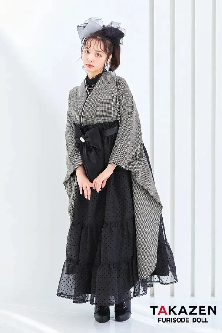 袴　前撮り撮影会　TAKAZEN堺店　ドレス袴　ヴィンテージスタイル袴　千鳥柄中振袖