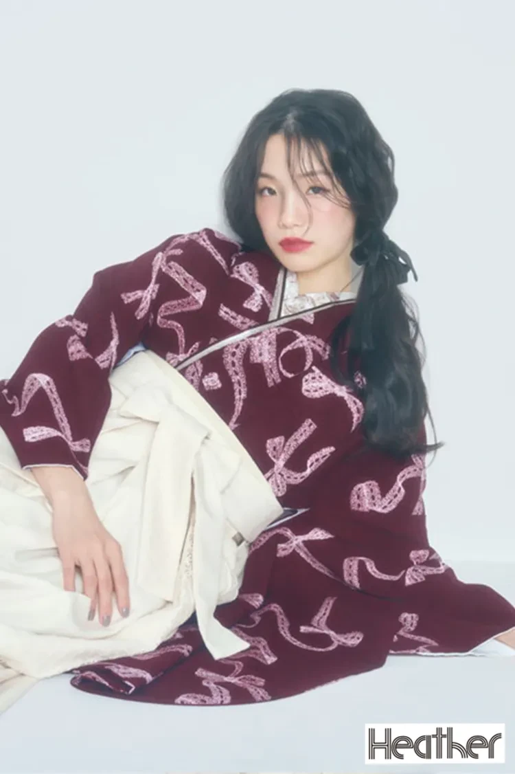 TAKAZENのレンタル袴 Heatherブランド袴　エンジ/ワインレッド　リボン柄　フェミニン　ガーリー　かわいい　お人形さんみたいな袴【通販可】R27035