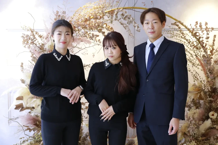 心斎橋店スタッフ