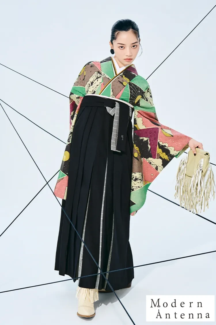 TAKAZENのレンタル袴 モダンアンテナブランド袴　オレンジ　トライアングル　レトロ　幾何学模様　人と被らない袴　ブーツスタイル【通販可】R27041