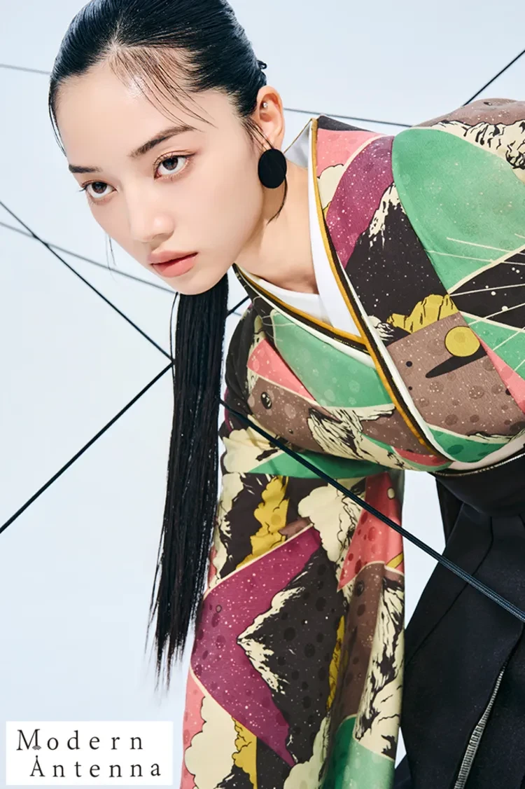 TAKAZENのレンタル袴 モダンアンテナブランド袴　オレンジ　トライアングル　レトロ　幾何学模様　人と被らない袴　ブーツスタイル【通販可】R27041