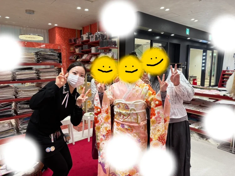 大阪梅田でお振袖探すならTAKAZEN梅田本店　大阪で安いお振袖はTAKAZEN