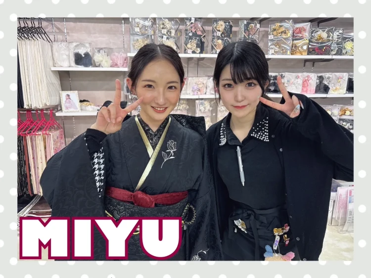 TAKAZEN奈良店でオシャレなヴィンテージお振袖を選んで頂いたお客様をご紹介。