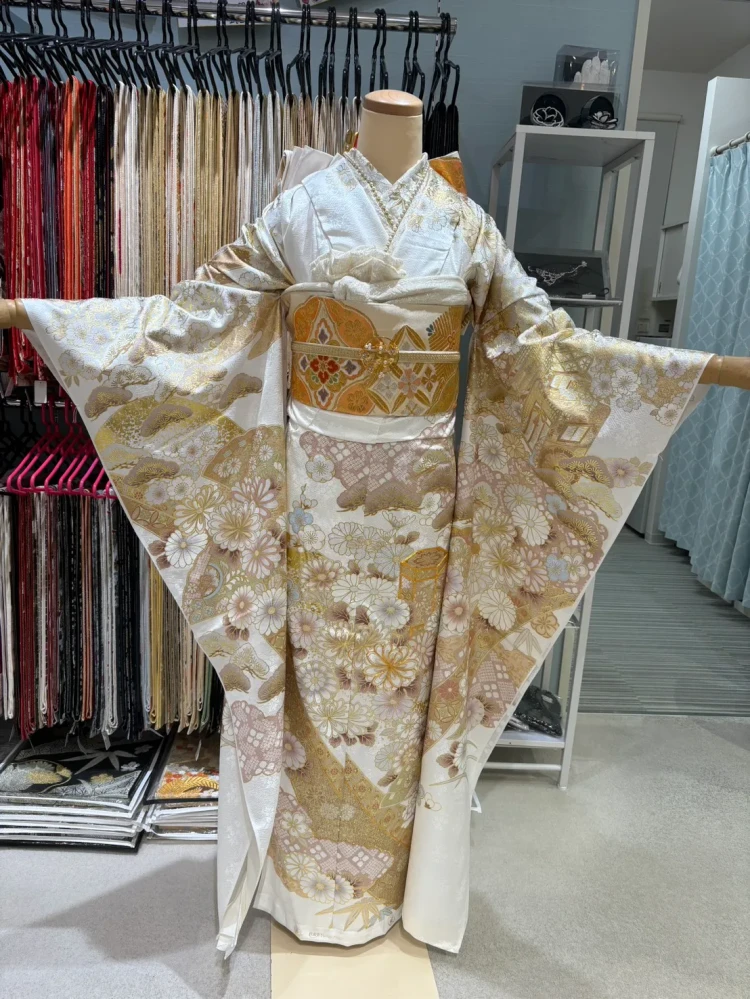 TAKAZEN堺店スタッフちーちゃんおすすめプレミアム古典振袖コーディネート