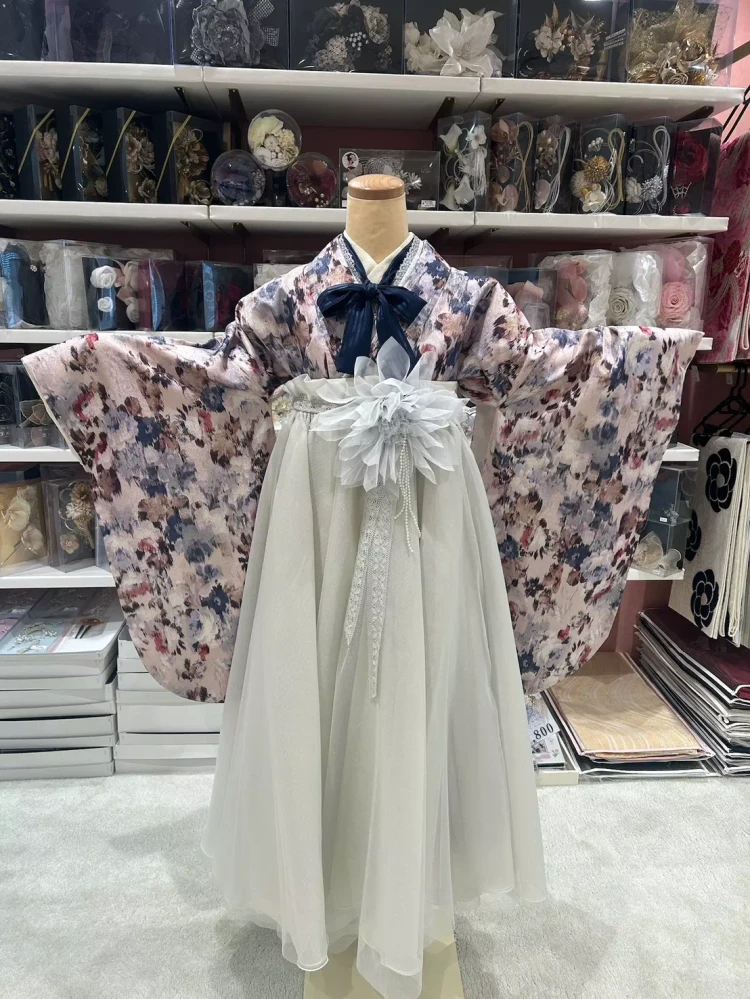 TAKAZEN姫路店　姫路袴　ドレス袴　姫路卒業式　卒業式袴　被らない袴　ガーリー袴