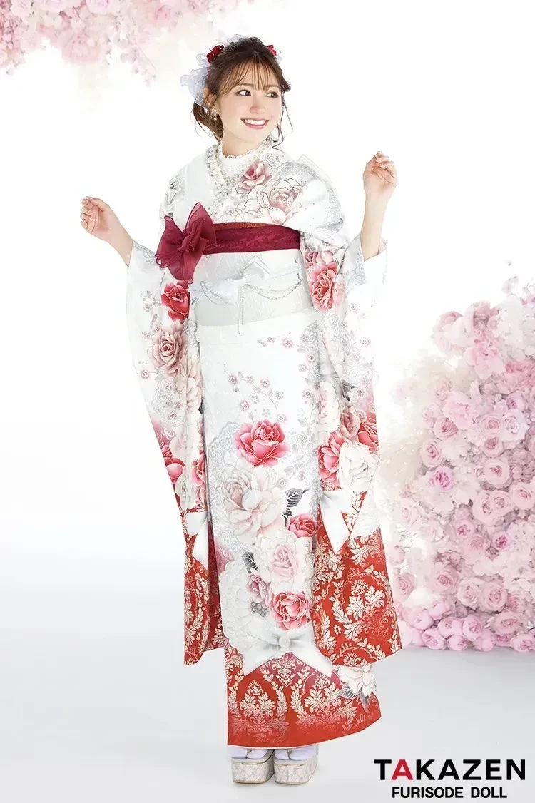 TAKAZENオリジナルのヘップバーンシリーズで赤白の可愛いお振袖のコーデ