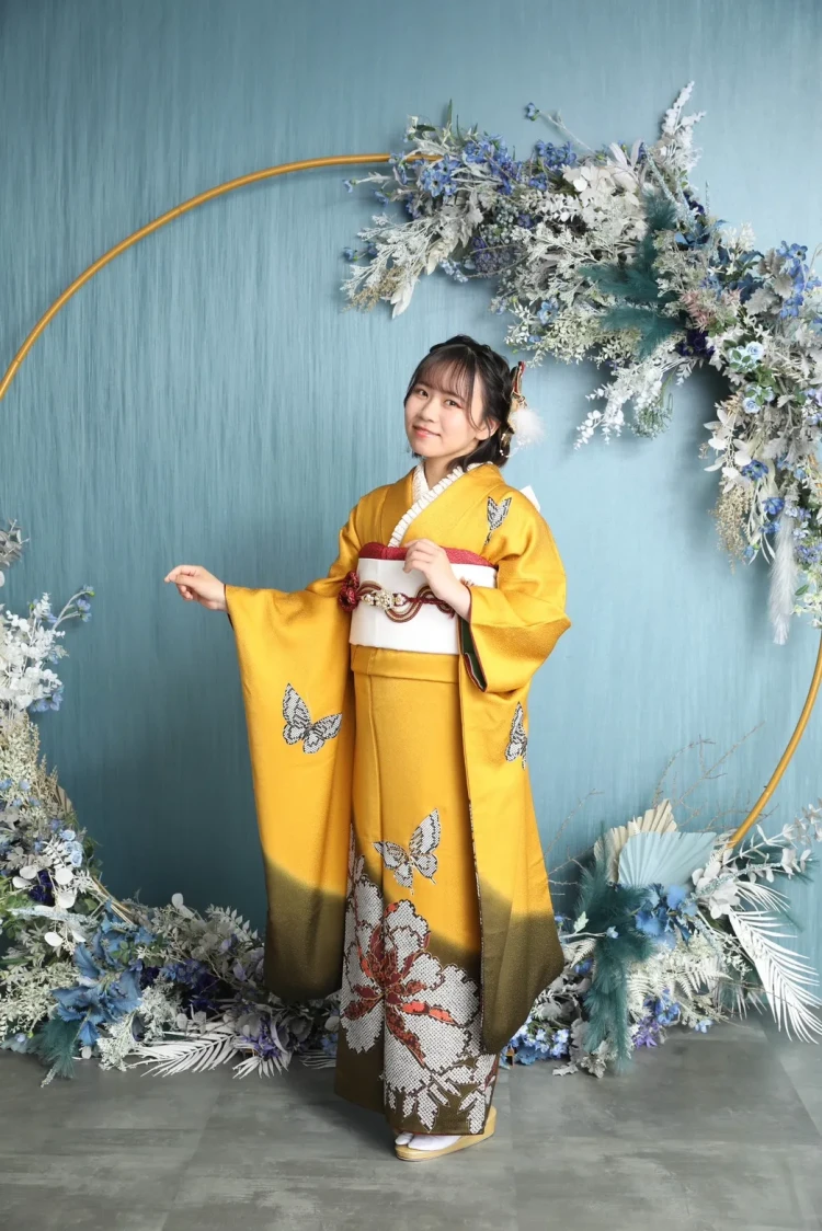 TAKAZEN奈良店でママ振りをコーディネートして前撮りされたお客様の写真