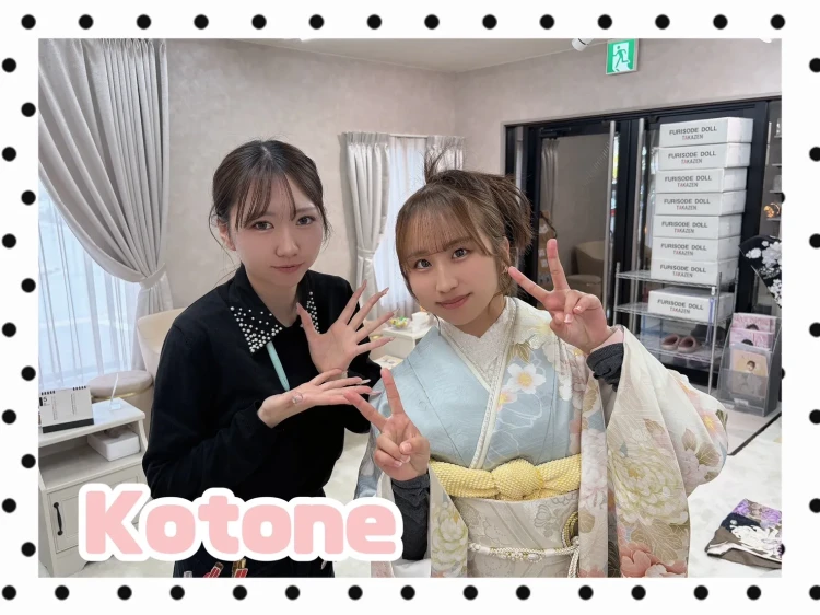 TAKAZEN橿原店にご来店頂いた2028年成人のイマドキくすみ振袖に決定されたお客様コーデ