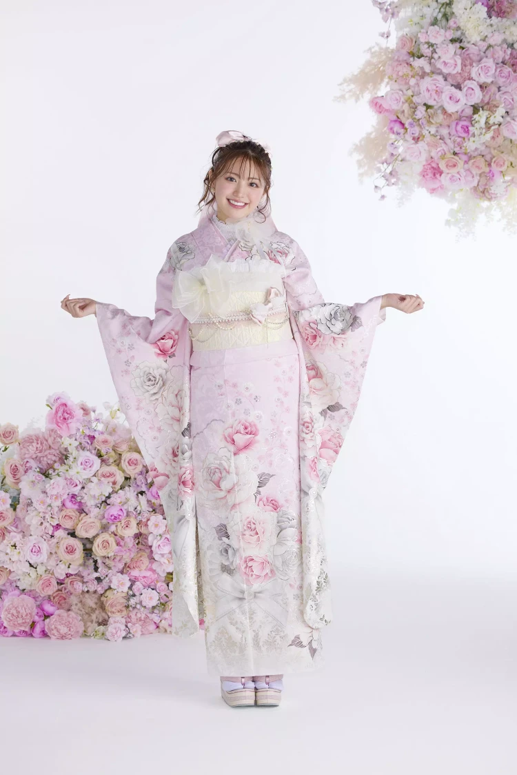 TAKAZEN姫路店　ヘップバーン　TAKAZENオリジナル振袖　ディズニープリンセス風　エルサ振袖　ラプンツェル振袖　シンデレラ振袖　ベル振袖　オーロラ姫振袖
