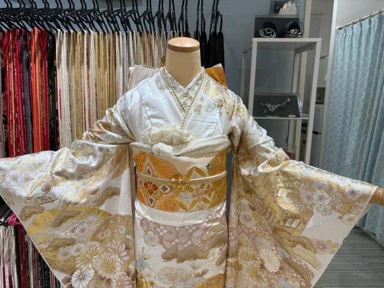 TAKAZEN堺店スタッフちーちゃんおすすめプレミアム古典振袖コーディネート