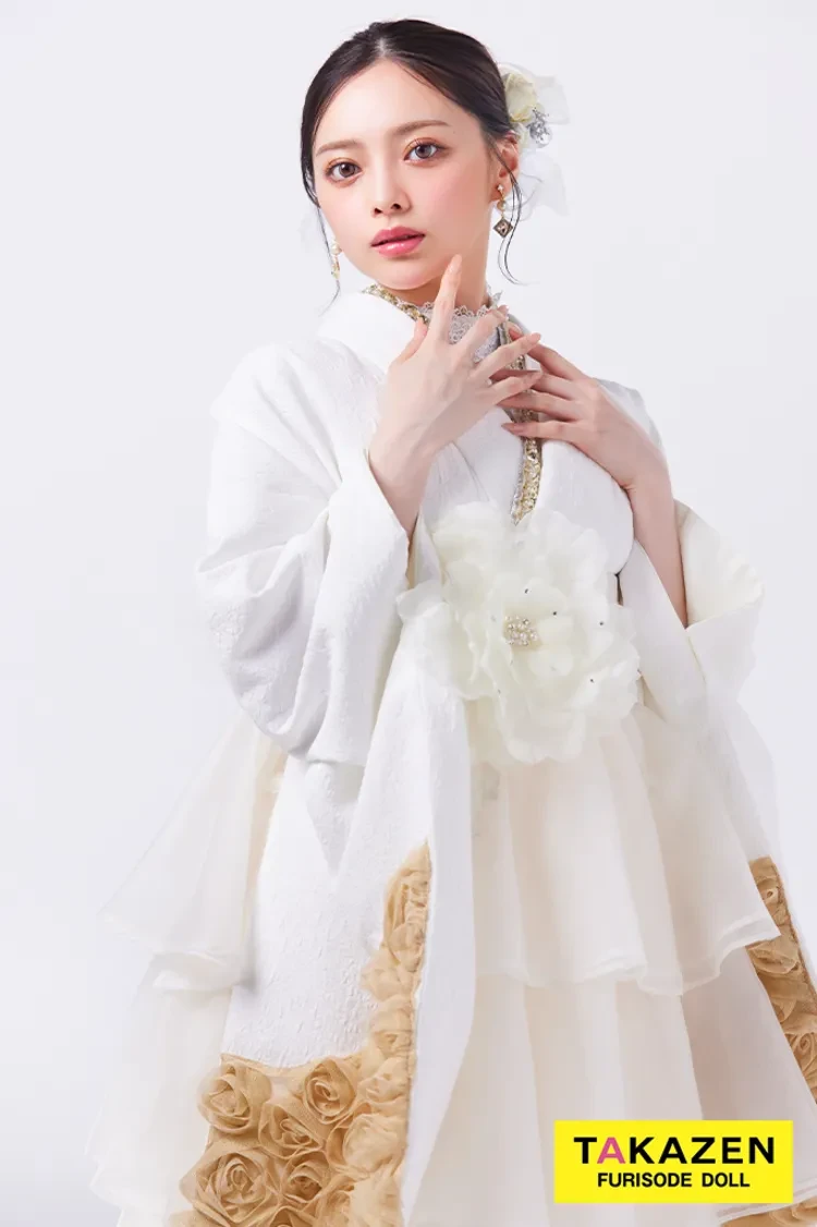 TAKAZENのレンタル袴 最新作ヘップバーン袴 白/ホワイト 立体花 フリルドレス袴 大人っぽい エレガント レースインナーコーデ Shiho【通販可】LH24