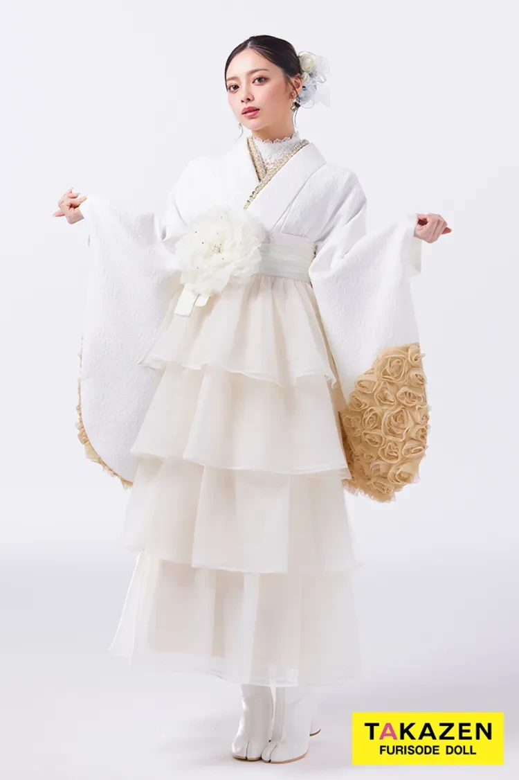 TAKAZENのレンタル袴 最新作ヘップバーン袴 白/ホワイト 立体花 フリルドレス袴 大人っぽい エレガント レースインナーコーデ Shiho【通販可】LH24