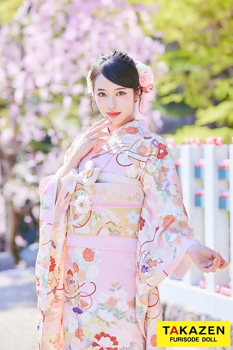 TAKAZENのレンタル振袖 最新作正統派古典　ピンク　鞠柄/和柄　かわいい　はんなり　上品　きれいめ　王道　TAKAZENオリジナルカラー振袖　天翔天音【通販可】　LB52
