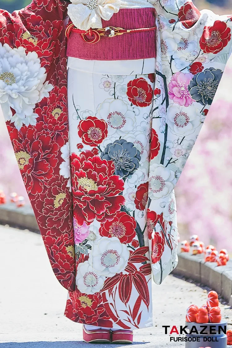 TAKAZENのレンタル振袖 正統派古典　華徒然×吉木千沙都ブランド　白/赤/紅白　牡丹柄/梅柄　片身替わり　華やか　目立つ　天翔天音 【通販可】　LB53