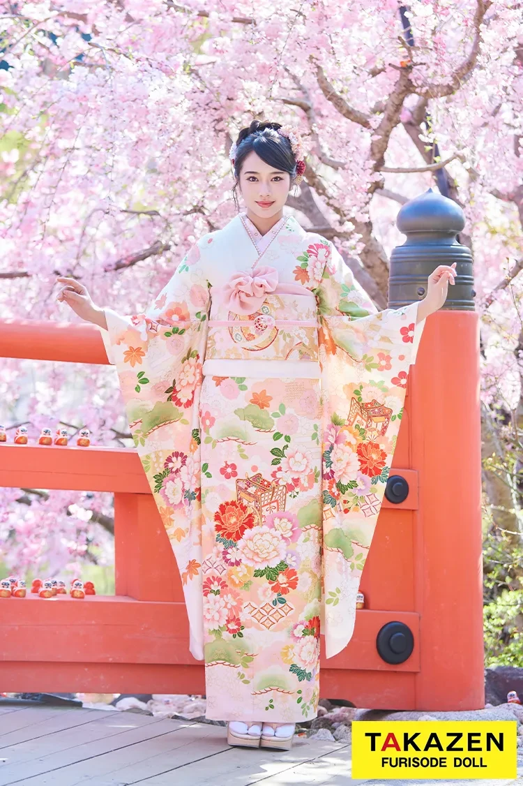 TAKAZENのレンタル振袖 正統派古典　白/ピンク　御所車柄/牡丹柄　吉澤織物/最高級金彩手描友禅　上品　きれいめ　かわいい　清楚　柄小さめ振袖　天翔天音　【通販可】LB54