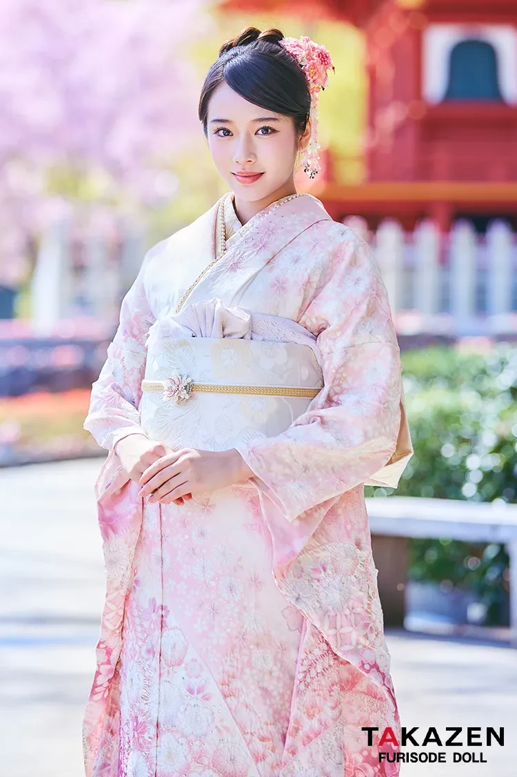 TAKAZENのレンタル振袖 最新作高級古典　ピンク　辻が花　関芳　最高級金彩刺繍絞り友禅　ラメ入り生地　かわいい　煌びやか　綺麗　スワロフスキー付き振袖　天翔天音　【通販可】　LB56