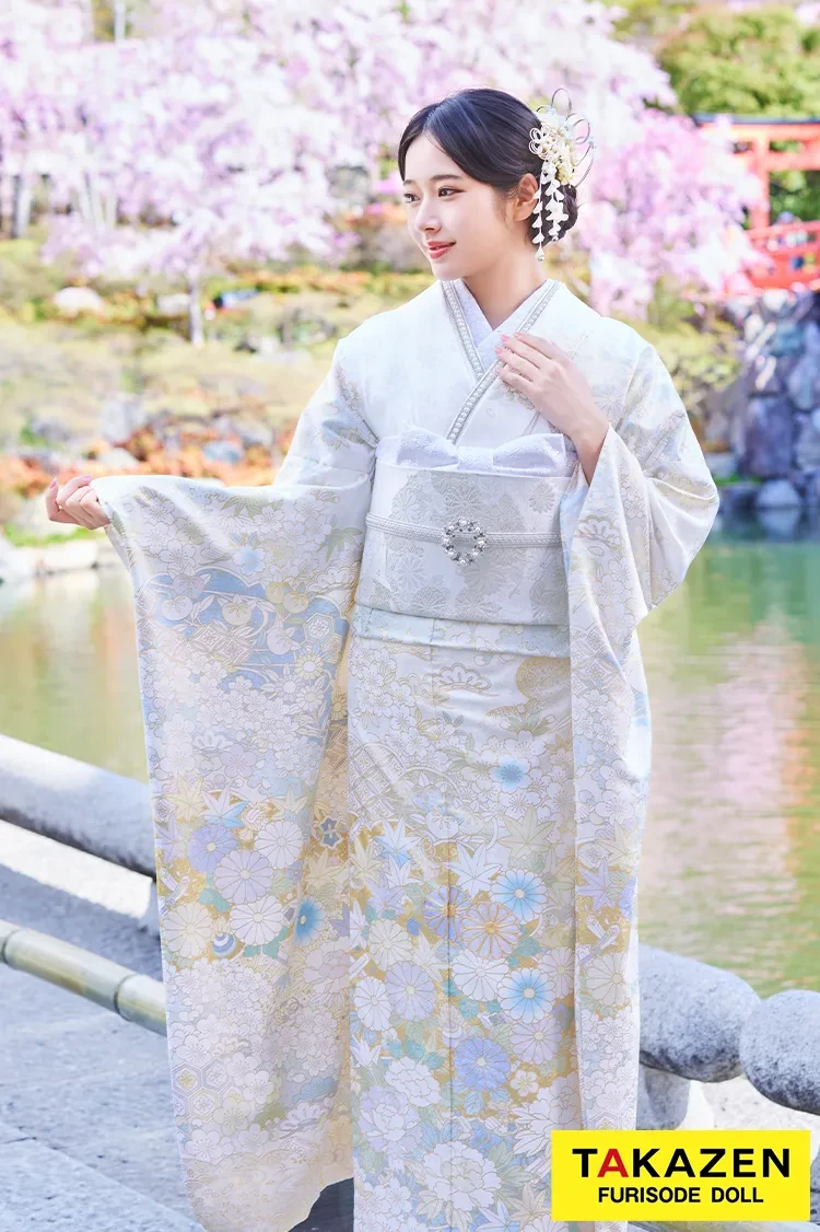 TAKAZENのレンタル振袖 プレミアム古典　青柳/最高級手描友禅　白/水色　菊柄　上品な振袖　綺麗　柄小さめ　かわいらしい振袖　天翔天音【通販可】　LB57