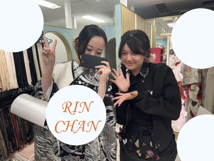 圧倒的な存在感!シルバー×ブラックのジャパンモード振袖コーデ♡