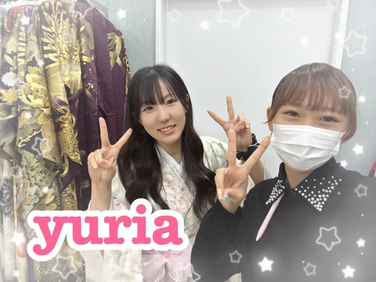 くすみピンクの淡色袴　イマドキ卒業式袴をレンタルするならTAKAZEN橿原店