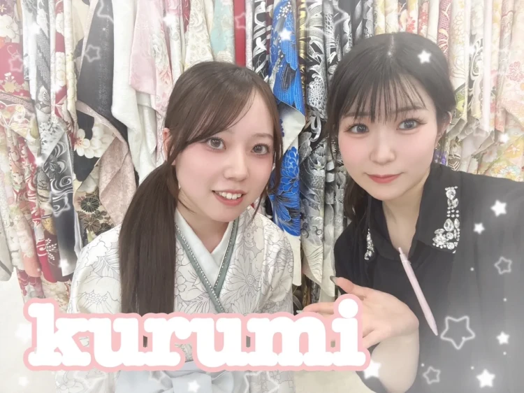 くすみブルーの淡色袴　イマドキ卒業式袴をレンタルするならTAKAZEN橿原店