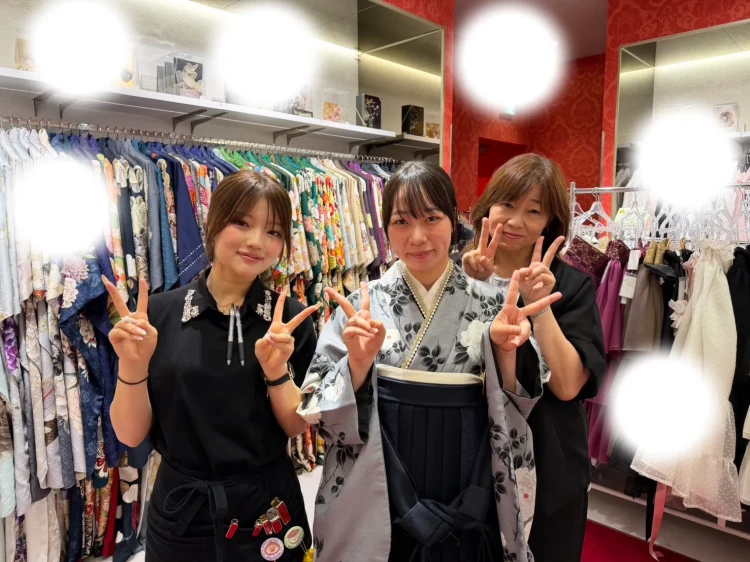 大阪梅田　卒業式　袴レンタル　くすみカラー