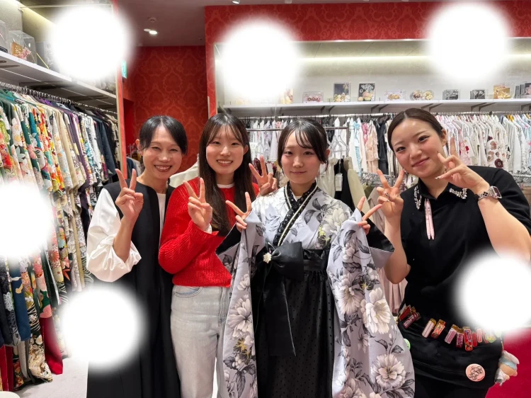 大阪梅田　卒業式袴レンタル　ドレス袴　ヘップバーン袴