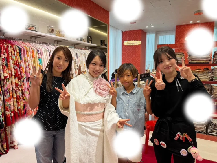 成人式　大阪梅田　振袖レンタル　TAKAZENオリジナルヘップバーン　ローズ　ピンク色