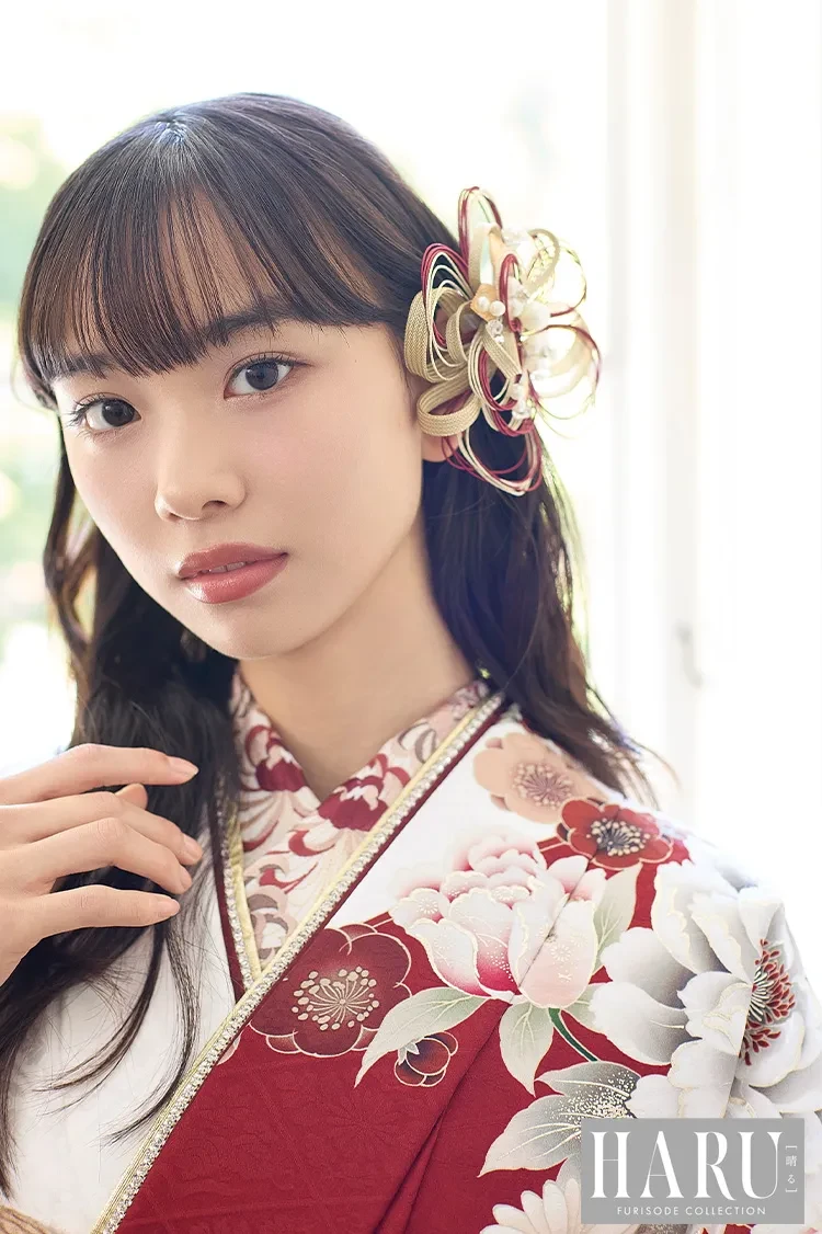 正統派古典 乱菊柄 赤白 大人っぽい振袖 王道 華やか 豪華【通販可
