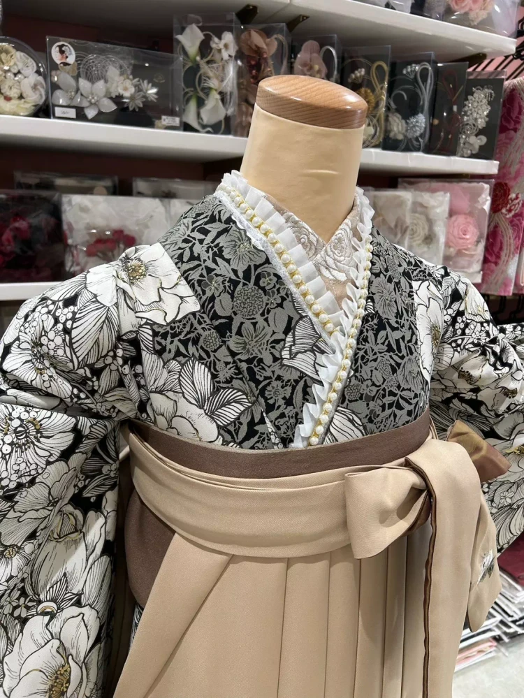 TAKAZEN姫路店　袴卒業式　姫路袴　加古川袴　高砂袴　袴おしゃれ　袴かわいい　姫路卒業式　ブラウン　くすみカラー