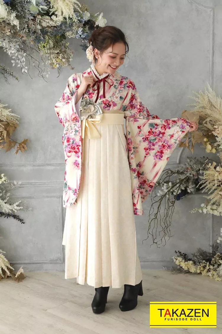 TAKAZEN神戸旧居留地店今大人気♡タカゼンの「ジル系袴」をご紹介！