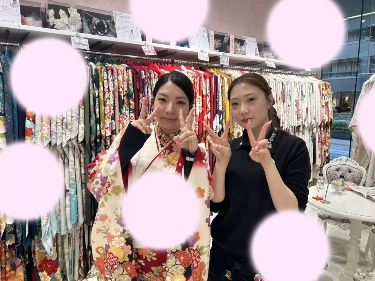 TAKAZEN神戸旧居留地店の正統派古典お振袖