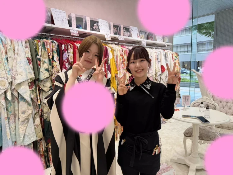 モノトーンストライプ振袖の姫ちゃんのご紹介