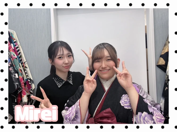 TAKAZEN橿原店にご来店頂いた2028年成人のキラキラモード振袖に決定されたお客様コーデ