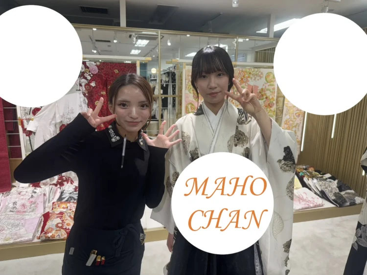 2027年卒業でイマドキのカワイイドレス袴を探して来店してくだっさった卒業姫ちゃんのご紹介