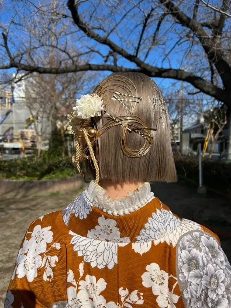 水引きヘアアレンジ　ボブヘアアレンジ　卒業式の袴ヘアアレンジ