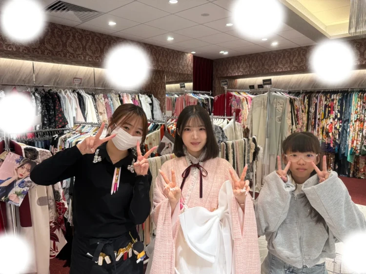 TAKAZEN東京表参道店Flagshipでツイードのオリジナル袴をご契約いただいたお客様のご紹介。