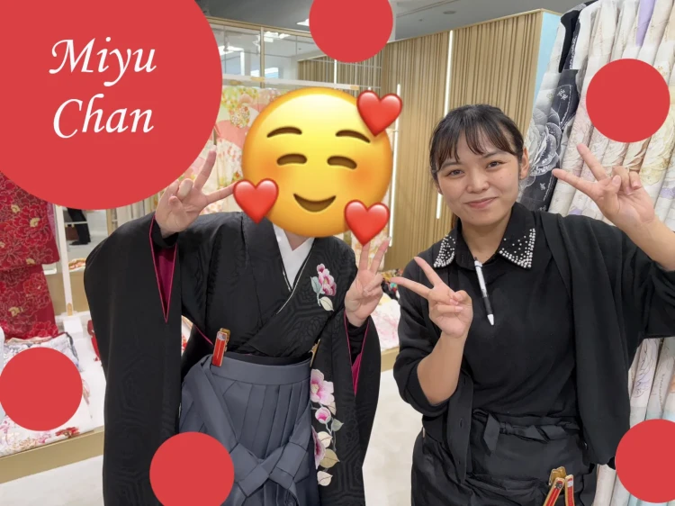 タカゼン心斎橋に来店しコーディネートを決定された2027年卒業姫ちゃんとスタッフのツーショット