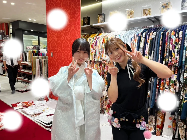 大阪梅田卒業式袴レンタル　TAKAZENオリジナル　ヘップバーン袴　ドレス袴