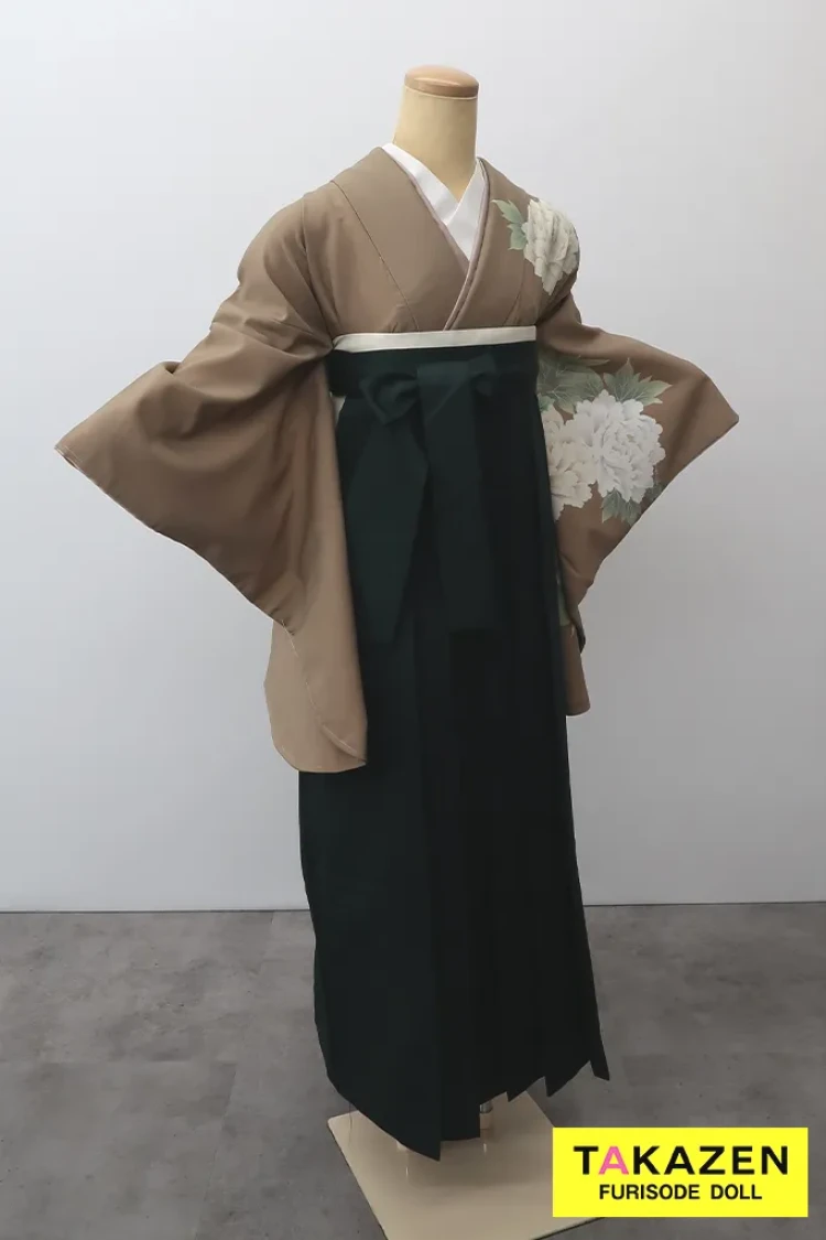 TAKAZENのレンタル袴 格安正統派古典袴 ブラウン シンプル 大人っぽい くすみ系 おしとやか【通販可】Y51