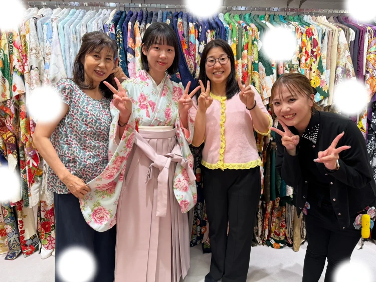 卒業式　TAKAZEN 袴レンタル　大阪　リズリサ　くすみ