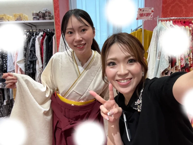 大阪梅田で袴を借りるならTAKAZENカワイイ