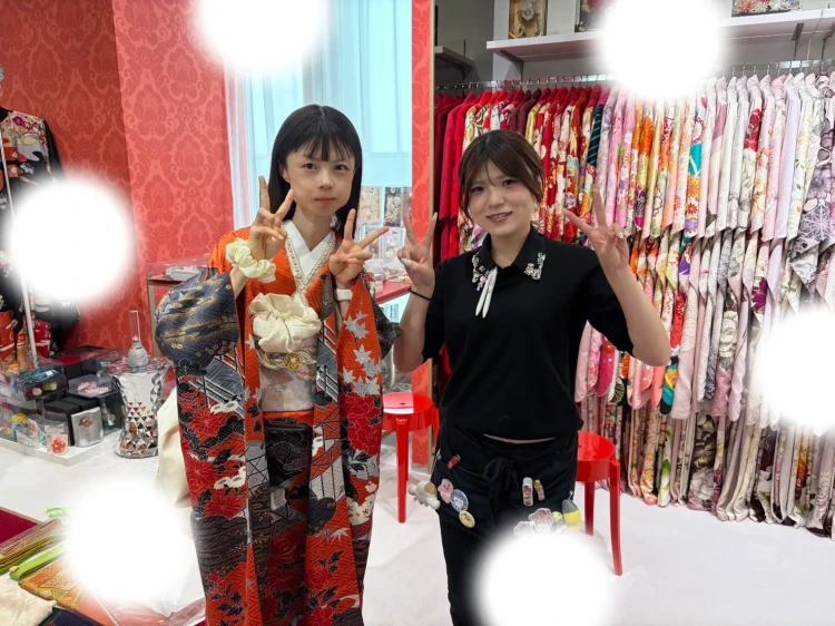 お持込のママ振りで成人式の後撮りフォトプランご契約のお嬢様