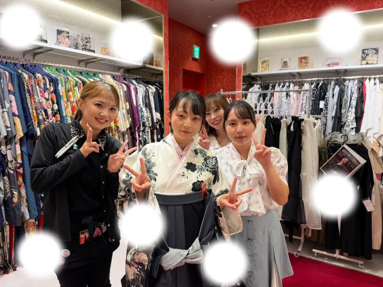 卒業式　袴レンタル　大阪梅田　モード袴　かっこいい袴