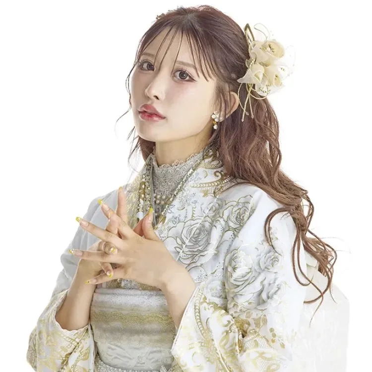 白/金振袖 振袖レンタル タカゼンオリジナルヘップバーン