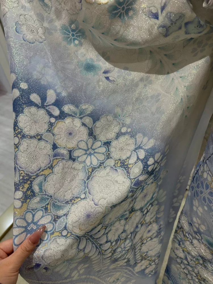 TAKAZEN姫路店の正統派古典なえなのの振袖×LARMEの水色お振袖
