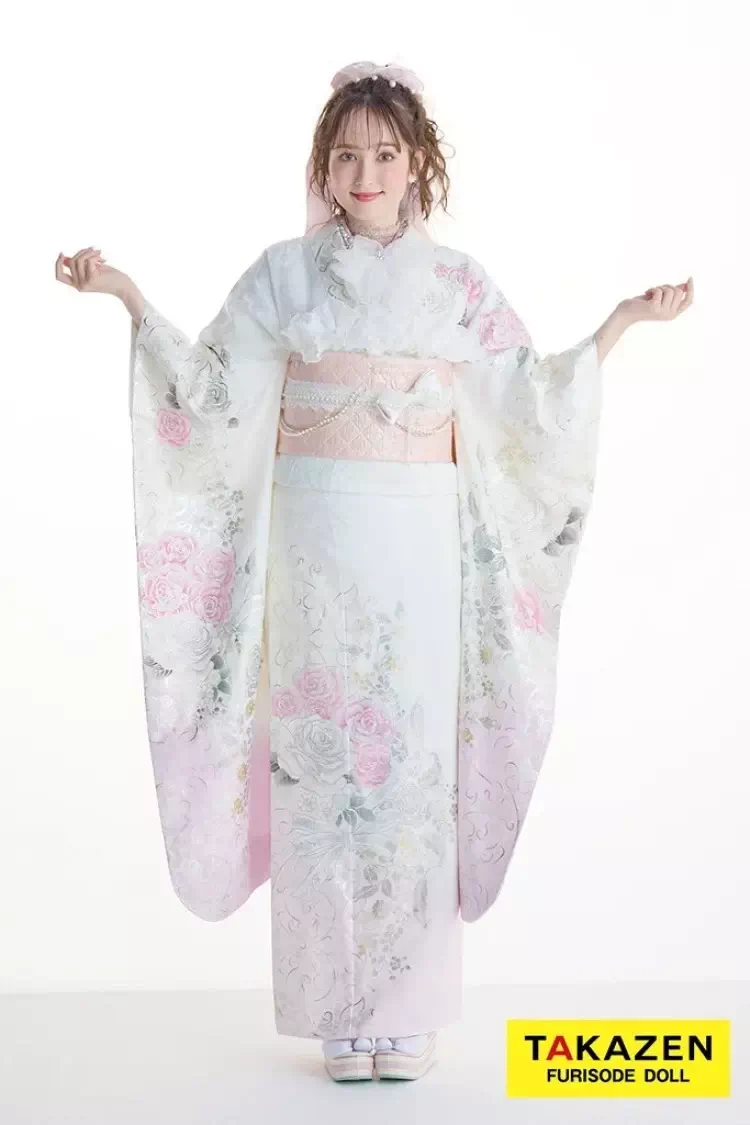 TAKAZEN姫路店の高身長さんや低身長さん、体型カバーできるお振袖まで、体型別お振袖の選び方をご紹介