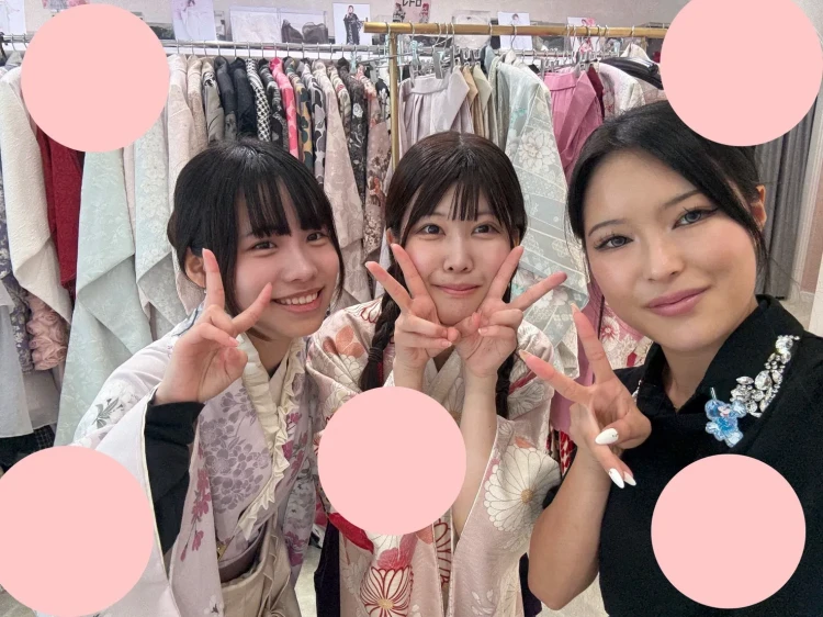 友達同士の袴姫ちゃん