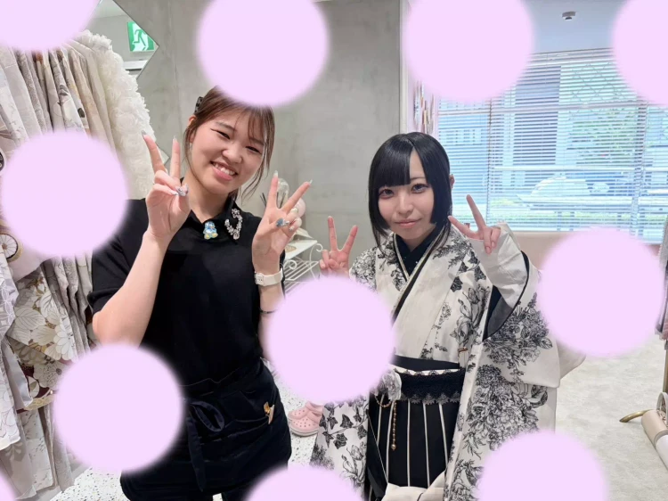 姫路市・加古川市エリアで袴探しならTAKAZEN姫路店。新作袴のお客様紹介。