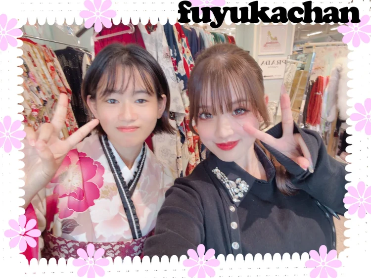 赤のドレス袴コーデに決定したお嬢様をご紹介